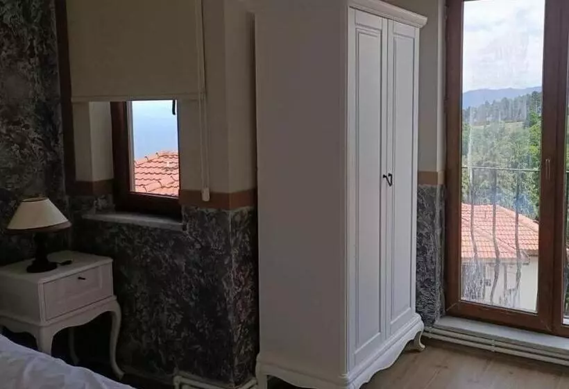 Akamoy Boztepe Hotel & Restaurant