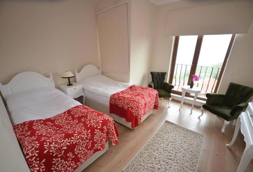 Akamoy Boztepe Hotel & Restaurant