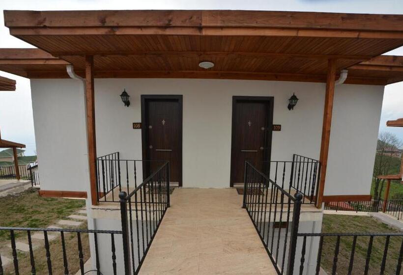 Akamoy Boztepe Hotel & Restaurant