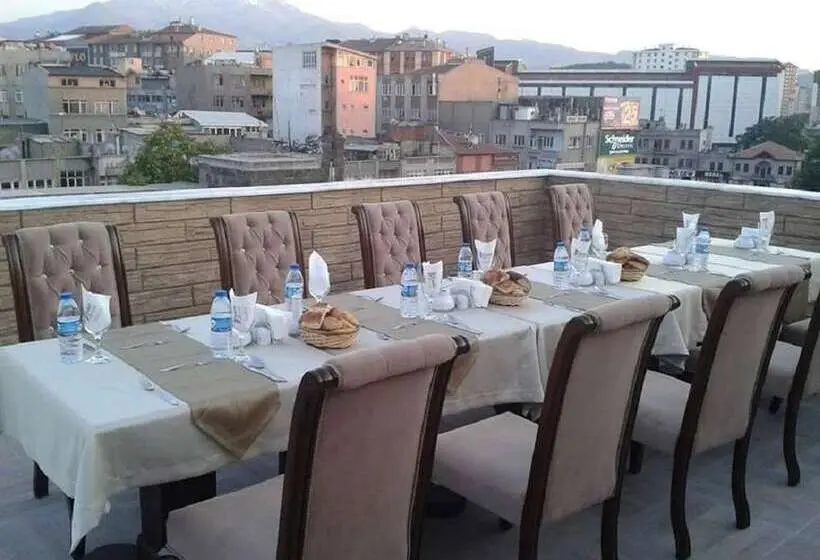 Azade Butik Otel