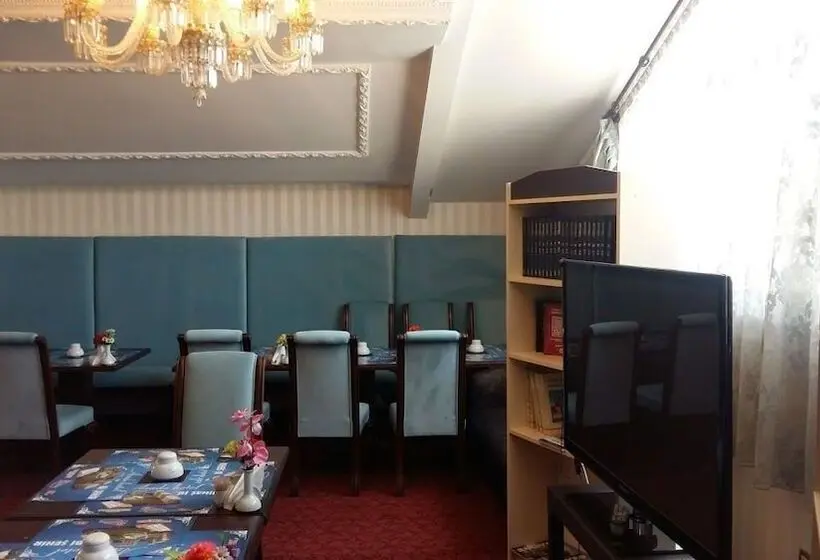Azade Butik Otel