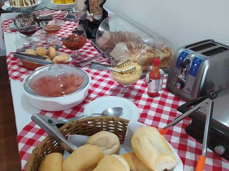 ホテル Joao De Barro