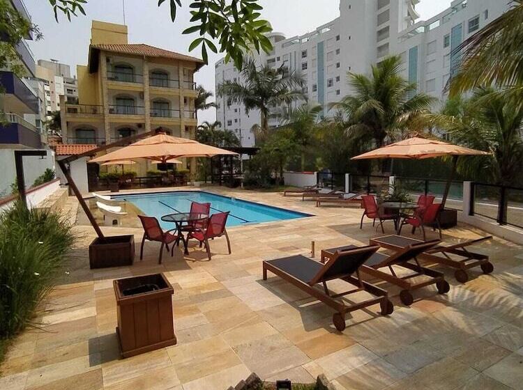 ホテル Joao De Barro