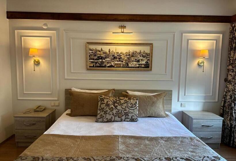 فندق Mehmet Efendi Mansion &