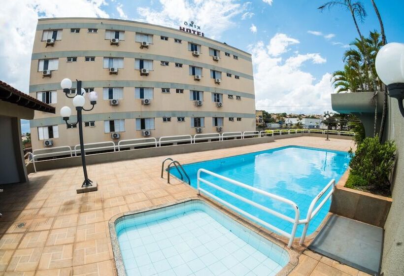 酒店 Onix