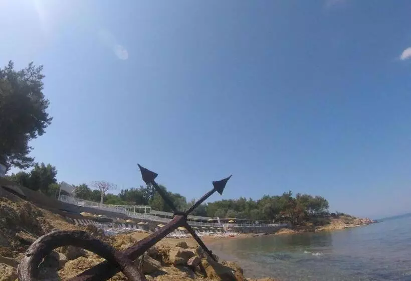 ホテル Rainbow Bay Ozdere Beach