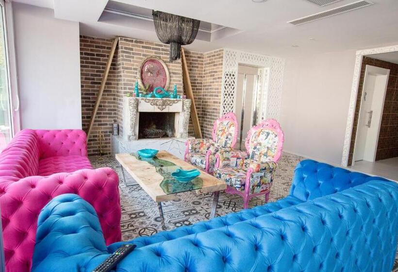 Limnades Hotel İznik