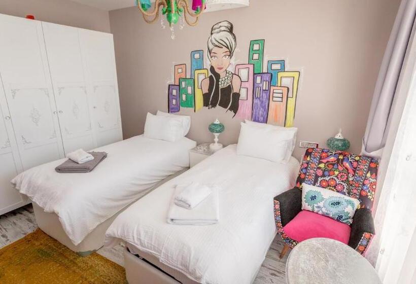 Limnades Hotel İznik