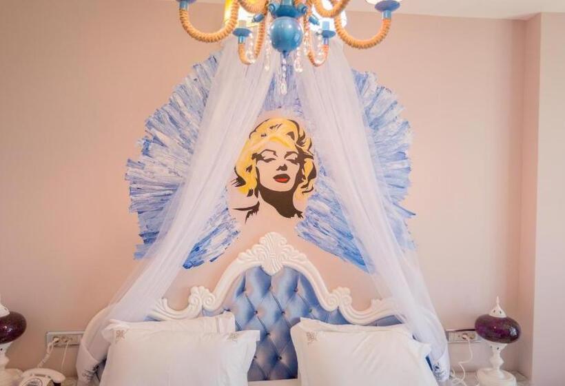 Limnades Hotel İznik