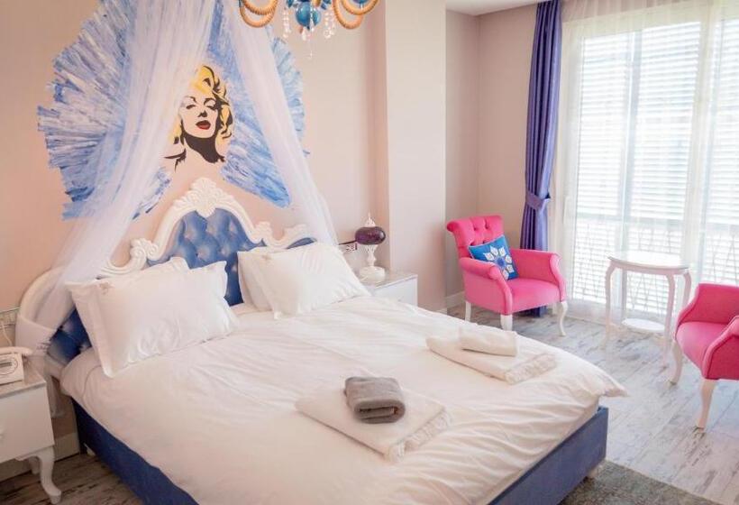 Limnades Hotel İznik