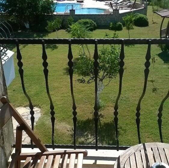 Bed and Breakfast Villa Mercan