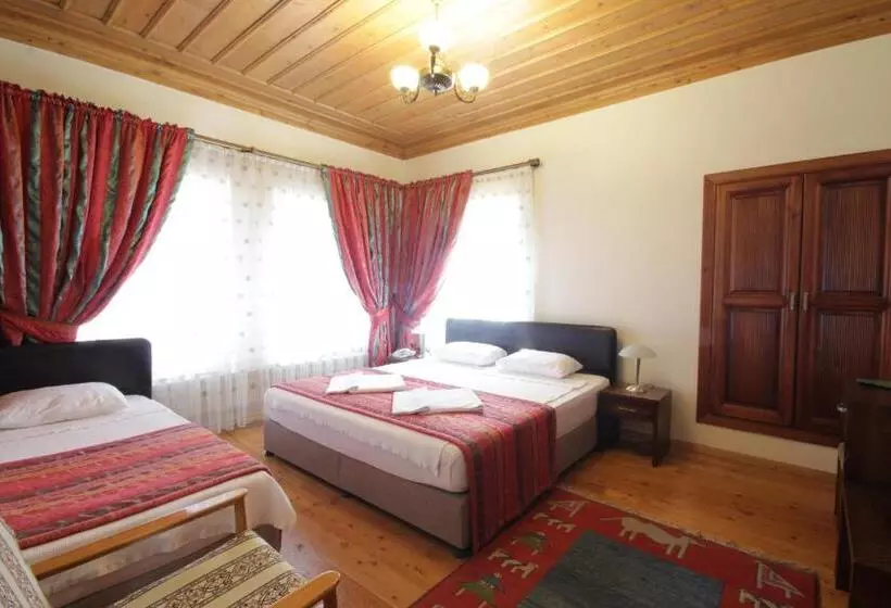 هتل Konya Dervish