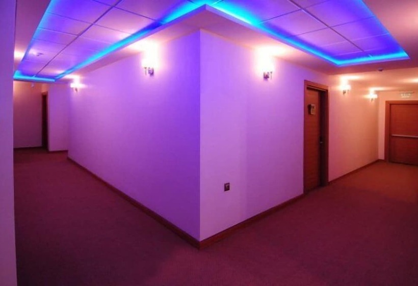 هتل Ziyapasa Park