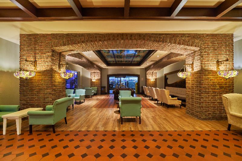 リゾートホテル Orange County Alanya