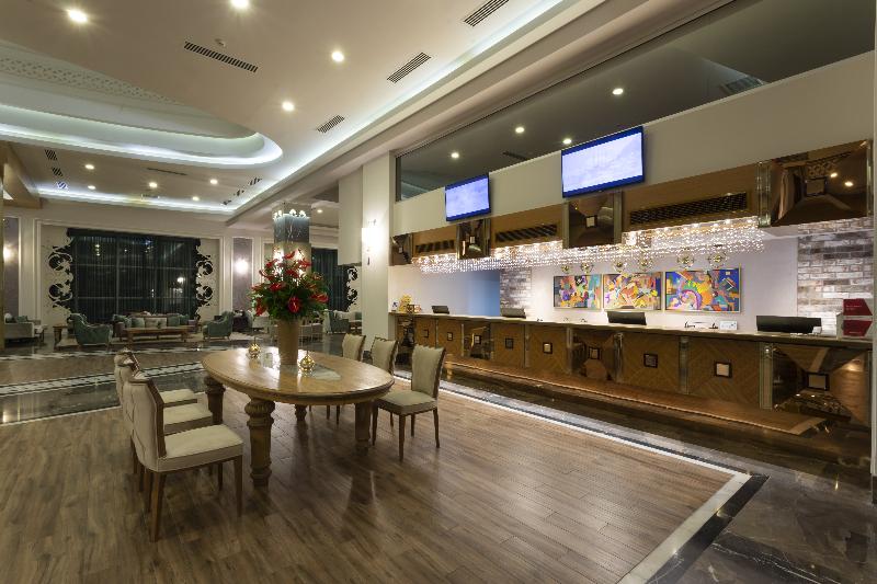 リゾートホテル Orange County Alanya