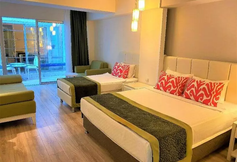 リゾートホテル Orange County Alanya