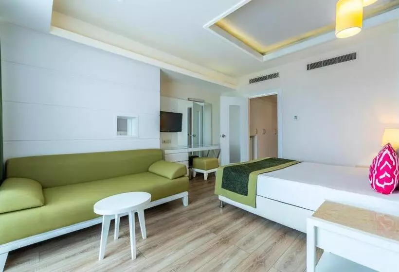 リゾートホテル Orange County Alanya