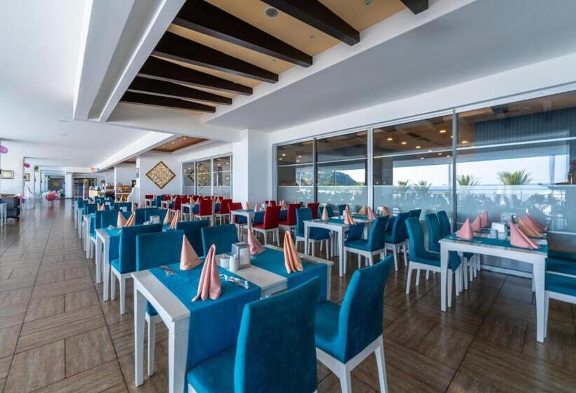 リゾートホテル Orange County Alanya