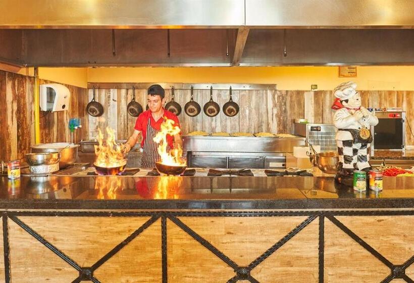 リゾートホテル Orange County Alanya