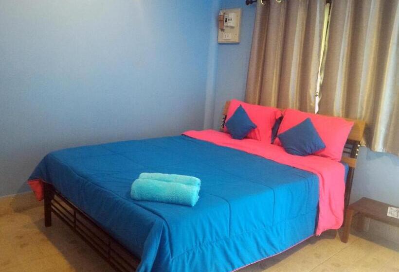 ユースホステル Baan Benjathip