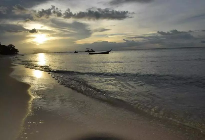 Bangpo Resort