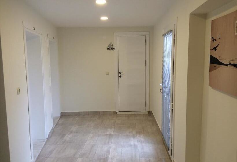 تختخواب و صبحانه Aydin Elit Pansiyon