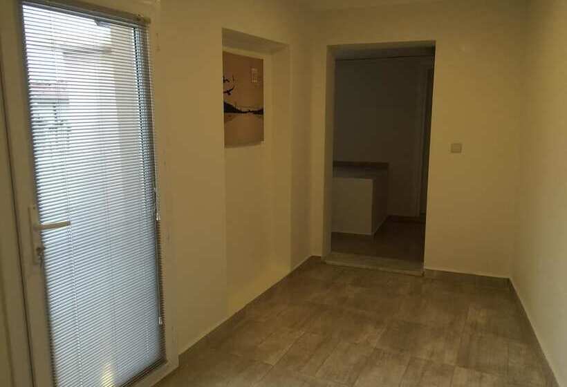 تختخواب و صبحانه Aydin Elit Pansiyon