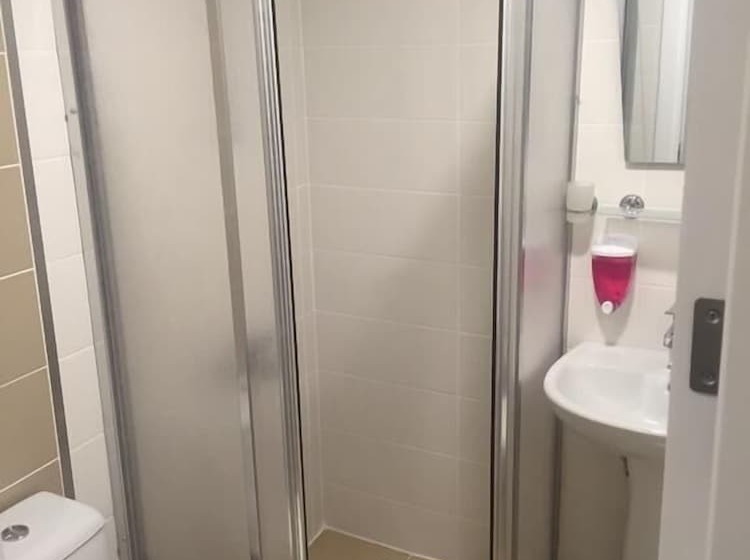 تختخواب و صبحانه Aydin Elit Pansiyon