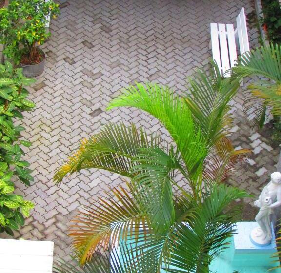 호텔 De Rose Palace