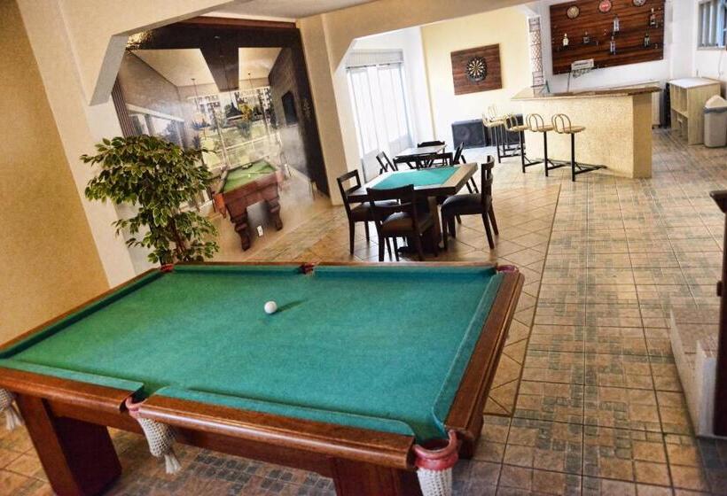 호텔 De Rose Palace