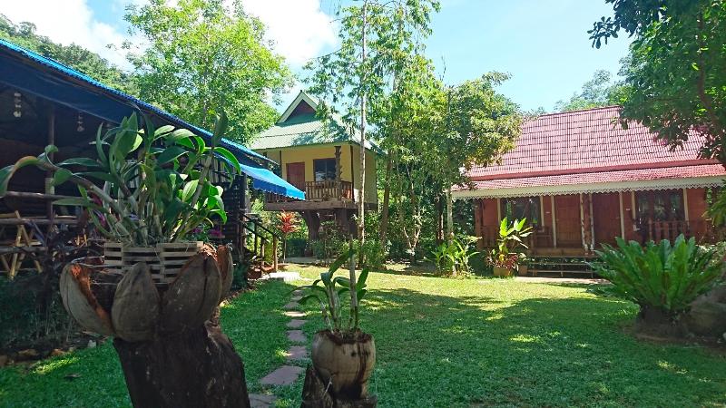 Отель Macura Resort