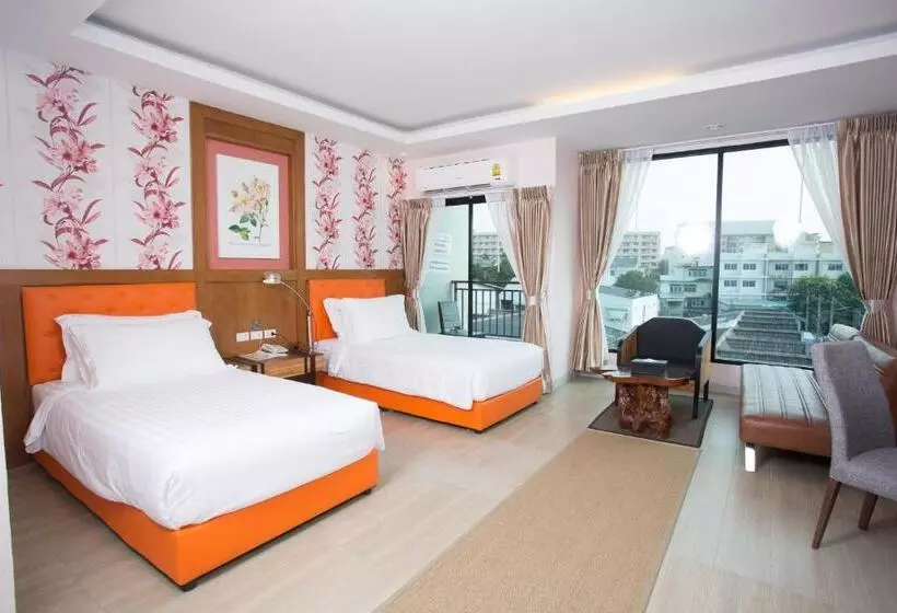 هتل Triple B Boutique Residence