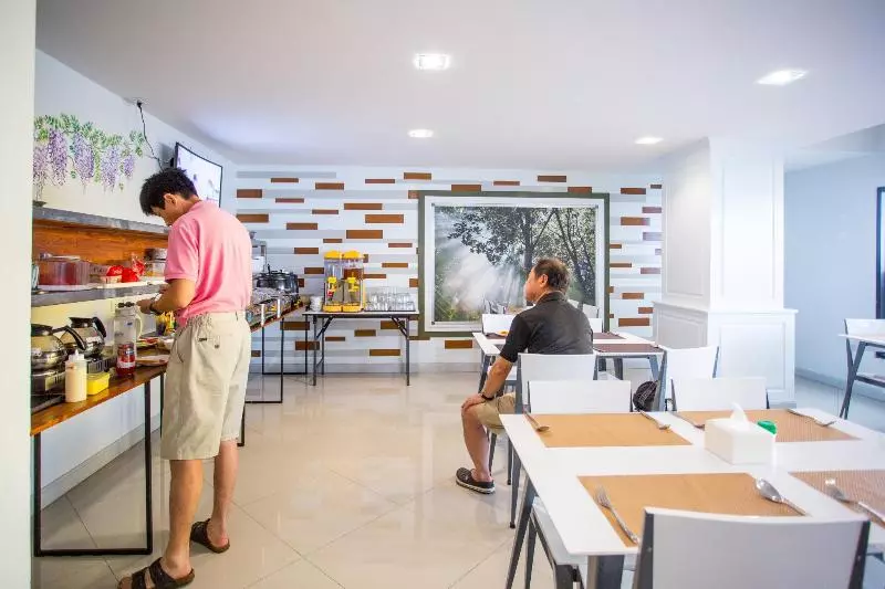 هتل Triple B Boutique Residence