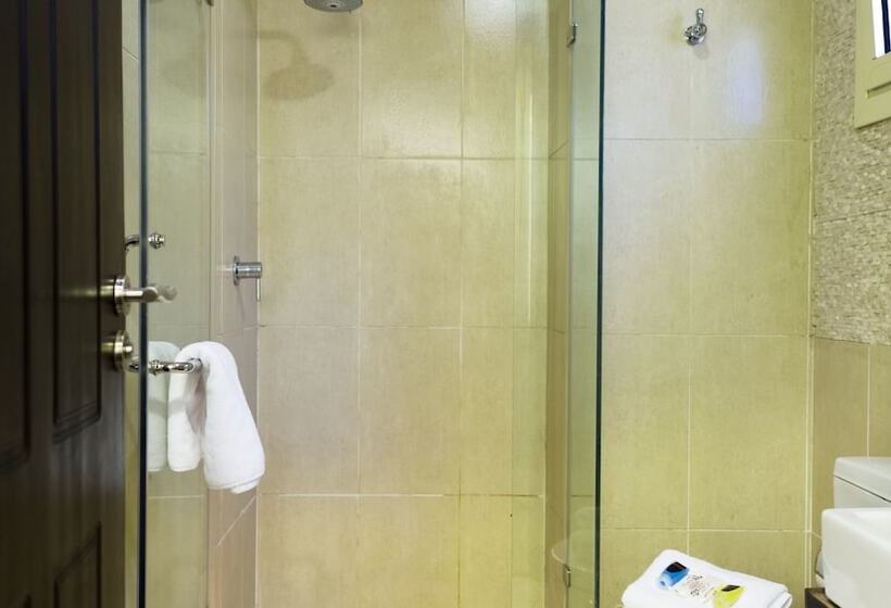 Newcity Hotel & Suites