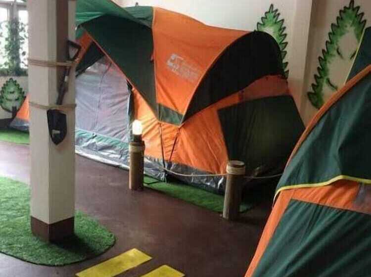 Norn Nung Len Cafe & Hostel