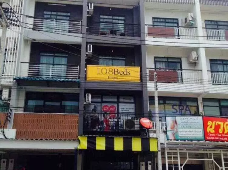 108 Beds Hostel