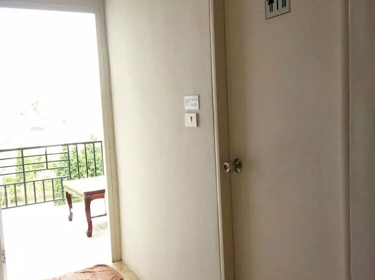 108 Beds Hostel