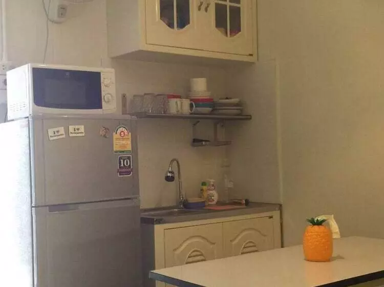 108 Beds Hostel