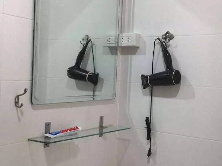 108 Beds Hostel