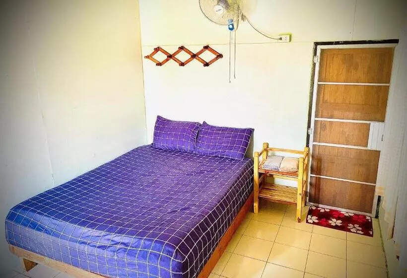 Chiang Dao Hostel