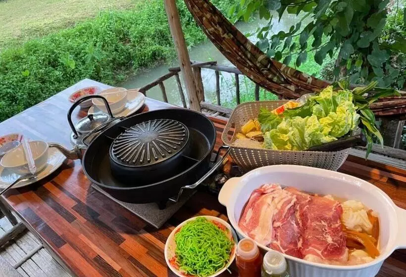 Chiang Dao Hostel