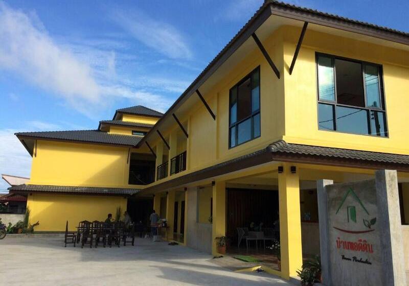 호텔 Baan Pordeedin