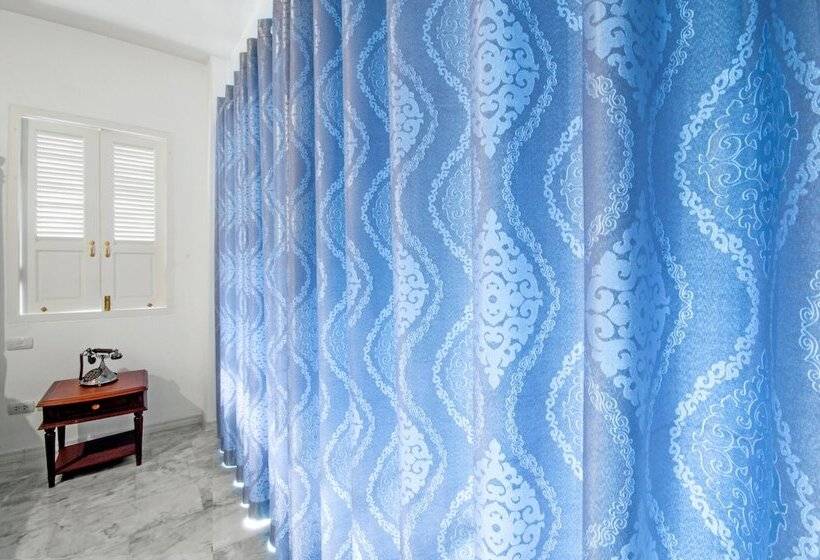 בית מלון כפרי Dharasom Colonial House