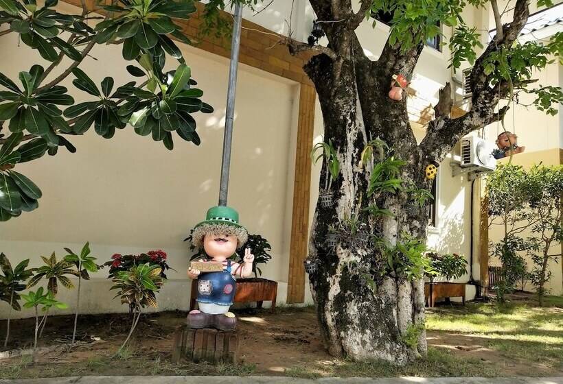 ホテル โรงแรมฟ้าพราวฝน Fah Proud Fon