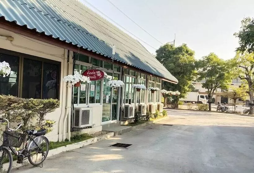 هتل โรงแรมฟ้าพราวฝน Fah Proud Fon