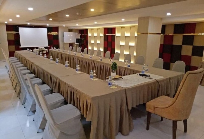 호텔 Gallery Design   Sha Extra Plus