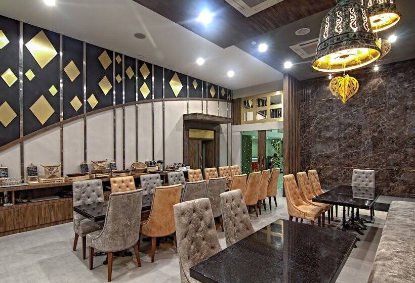 호텔 Gallery Design   Sha Extra Plus