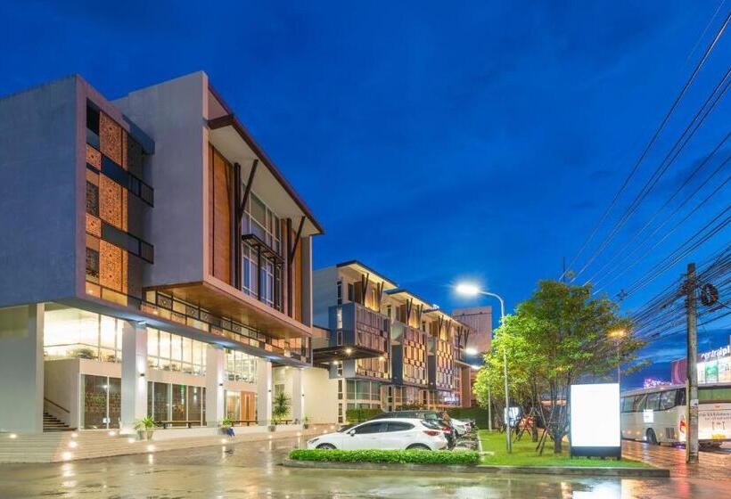 Grand Vista Hotel Chiangrai Sha Extra Plus