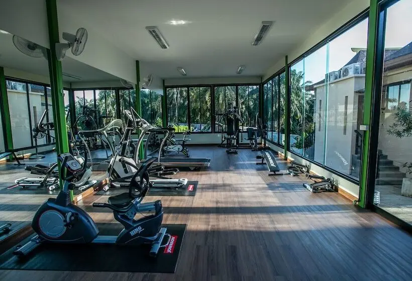 هتل Hula Hula Resort L Truly Tropical And Fun Wellness