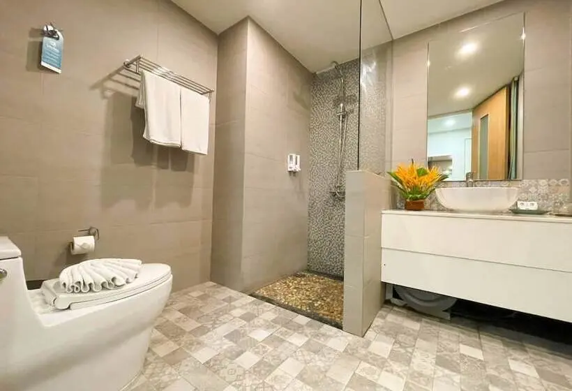 هتل Hula Hula Resort L Truly Tropical And Fun Wellness